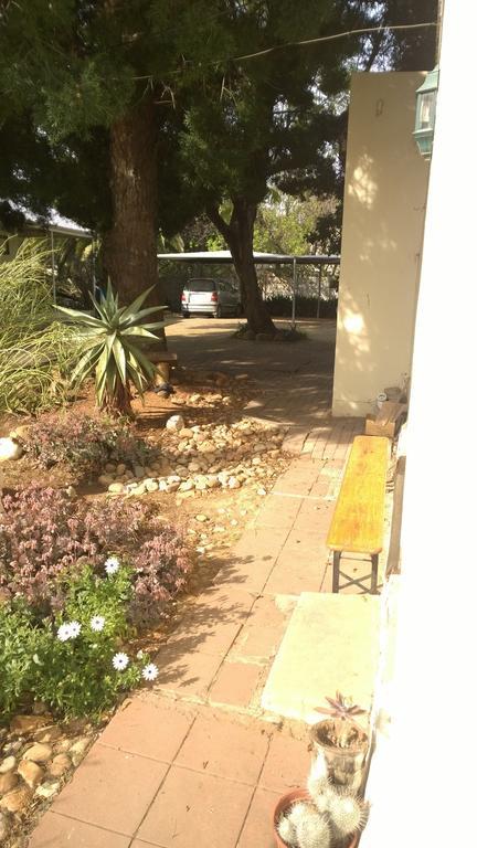 Artkaroo Stay Oudtshoorn Buitenkant foto