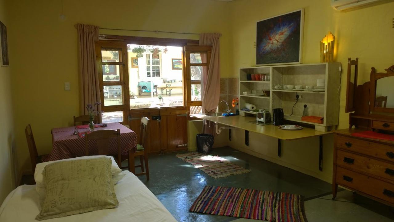 Artkaroo Stay Oudtshoorn Buitenkant foto